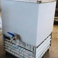شیر سردکن ۷۰۰ کیلویی ودستگاه شیردوش ثابت ده واحده
