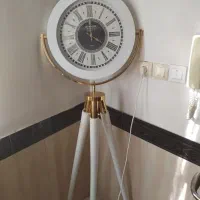 ساعت ایستاده دیاکو
