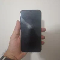 ایفون ۱۱ نرمال