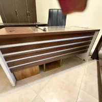 میز اداری تمیز نو
