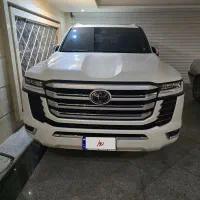 لندکروز vx فول مدل ۲۰۲۵