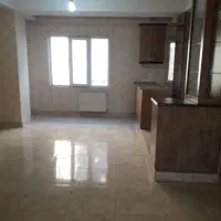 فروش آپارتمان فلکه گلها /سند دار