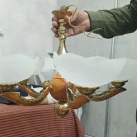 یک عدد لوستر سالم  تمیز