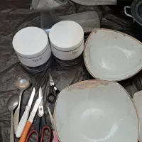 مقداری وسایل اشپزخانه درحدنو