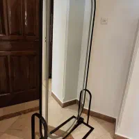 آینه قدی دو طرفه با نور اطراف و پایه و دور فلز