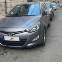 هیوندا i20