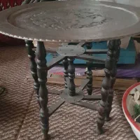 میز با سینی مسی