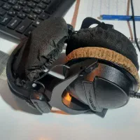هدفون مانیتورینگ بیر داینامیک dt770 pro و akjk92