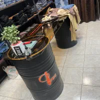 دکور مغازه میز کانتر با توری مانکن