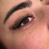 خدمات اکستنشن مژه با مناسب ترین قیمت