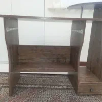 میز تحریر کارکرده