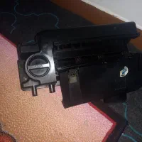 درب موتور و یک جفت چراغ جلو پژو پارس
