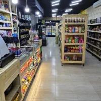 صندوقدار خانم هایپر مارکت