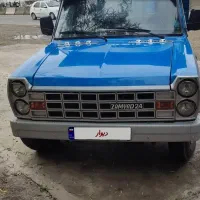 نیسان دوگانه شرکتی عروسک