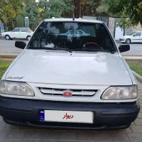 پراید صندوق‌دار عروسک
