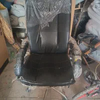 صندلی در حد نو