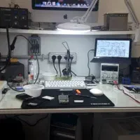 نیازمند تعمیرات موبایل