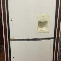 یخچال فریزر فروزان