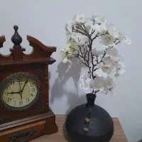 گل مصنوعی با گلدان