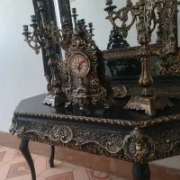 اینه کنسول سلطنتی