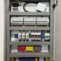 برقکاربرق کارساختمان و صنعتی(تمام وقت)باتجربه بالا