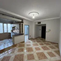 ۵۰ متر / پارکینگ سندی / اسانسور / تخلیه