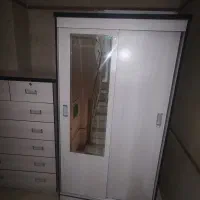 دو عدد کمد چوب اصل در حد نو