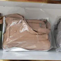 نظافت منزل راه پله وحیاط انجام میدهم