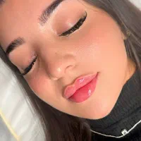 ژل لب/ از950.000/ بوتاکس چشم گربه ای/ مادلینگ