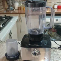 ابمیوه گیری ومخلوط کن