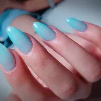 کاشت ناخن تخفیف ویژه