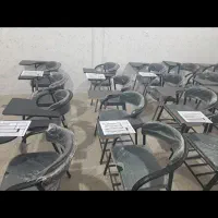 تعدادی صندلی دانش اموزی وانتظار وچرخدار