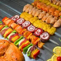 شاطر وسالن کار(گارسون)