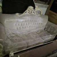 مبل نیمه سلطنتی