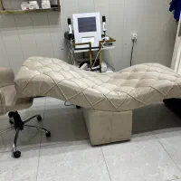 تخت و صندلی