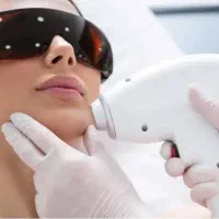 نیاز به مدل در مطب پوست و مو تحت نظر پزشک