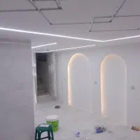 نقاشی و کاغد دیواری و پارکت