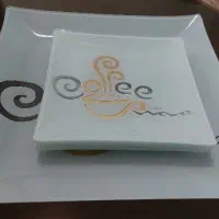 سینی کیک خوری به همراه ۵عدد پیش دستی
