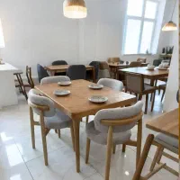 غذاخوری محکم/بادوام