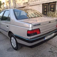 پژو ۴۰۵