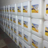 مایع شوینده کارواش و شامپو کارواش