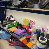 واکس و پولیش تمام خودروهای داخلی و خارجی