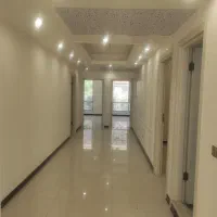 ۲۴۰متر،دارای حیاط اختصاصی،مختص لوکس پسندان