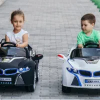 ماشین شارژی بی ام وه مانیتور دار مشکی