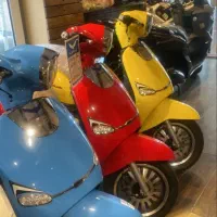 موتور طرح وسپا قرمز دایچی150