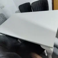 میز ناهار خوری ۶ نفره سالم در حد نو