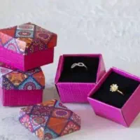 باکس و جعبه انگشتر و دستبند