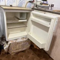 یخچال کوچک  ( هتلی )