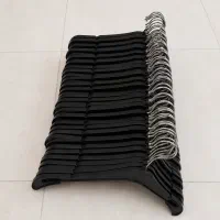 چوب لباسی سه‌کاره مشکی با سرِ چرخشی