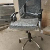 صندلی اداری سالم